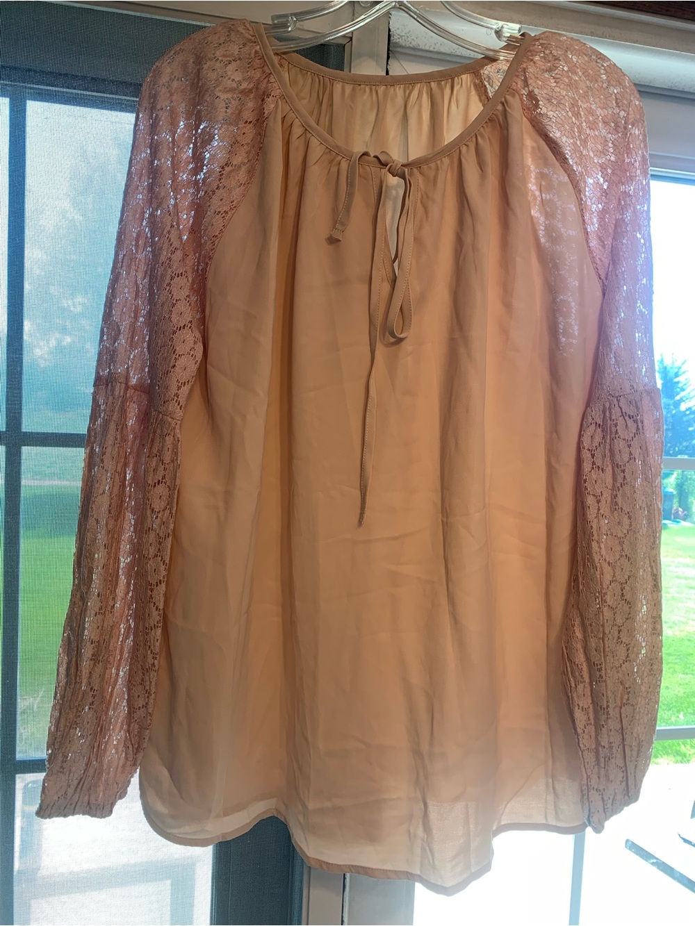 New ladies blouse size XL. Blush pink color! Bin 86!